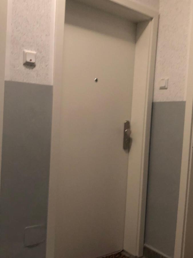 Appartamento Zentrale Unterkunft In Dortmund City Esterno foto